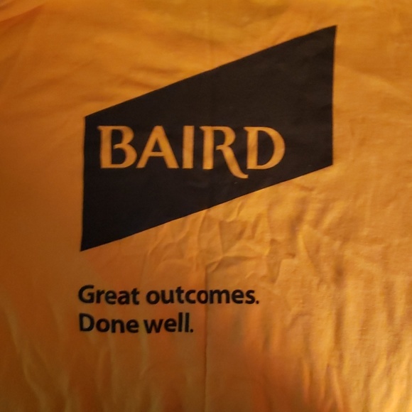 Marquette Basketball Shirt - Picture 3 of 3